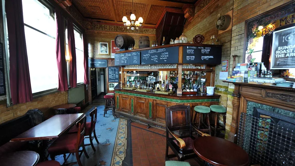 The Marble Arch Inn Manchester -  city guide to Manchester for away fans, away pubs, and best food