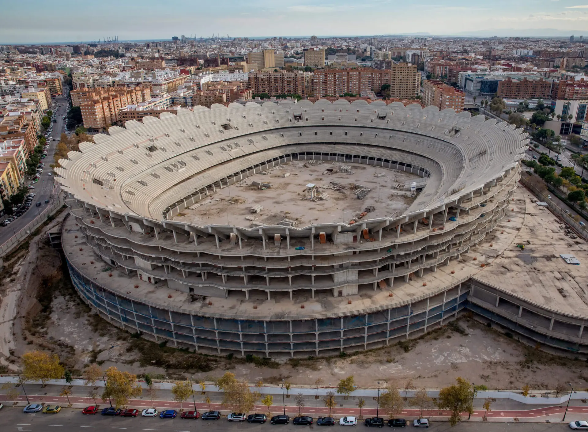 Why Valencia abandoned their new stadium, Nou Mestalla 🏟