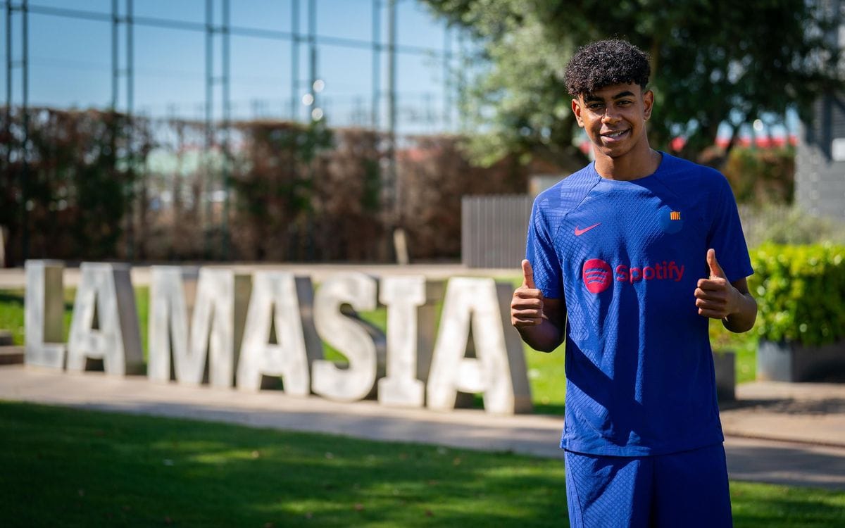 The 8 most exciting wonderkids at Barcelona's La Masia academy