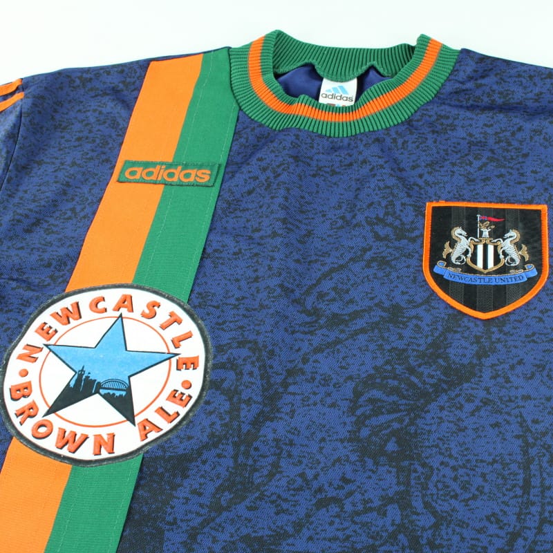 where-to-buy-retro-vintage-newcastle-football-shirts-in-2024