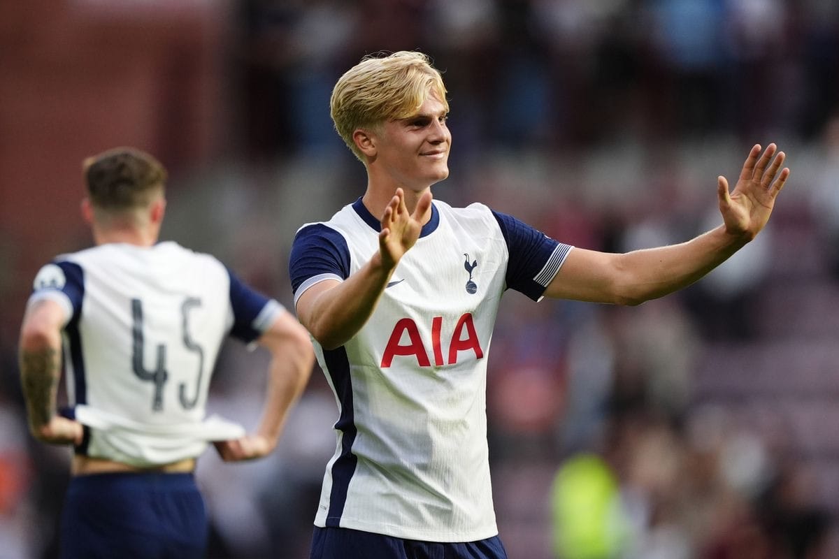 Lucas Bergvall (Spurs)  – Youngest Premier League players 2024/25